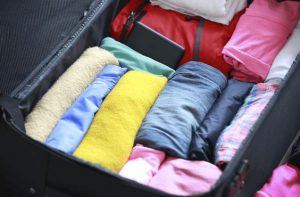 move stress-free and roll clothes